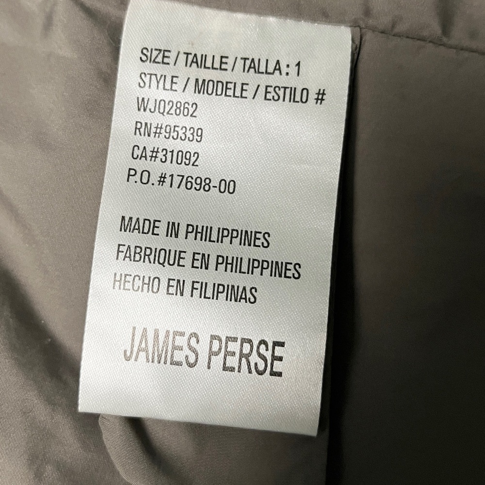 James Perse Yosemite Down Puffer Jacket size 1
EUC beautiful taupe color - Picture 7 of 10